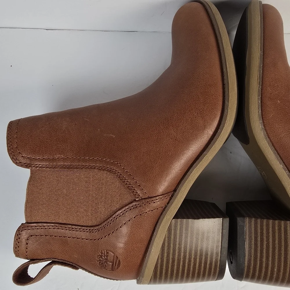 NWOT Timberland Womens Chelsea Brynlee Park Cognac Ankle Boots Size 6 Cabincore